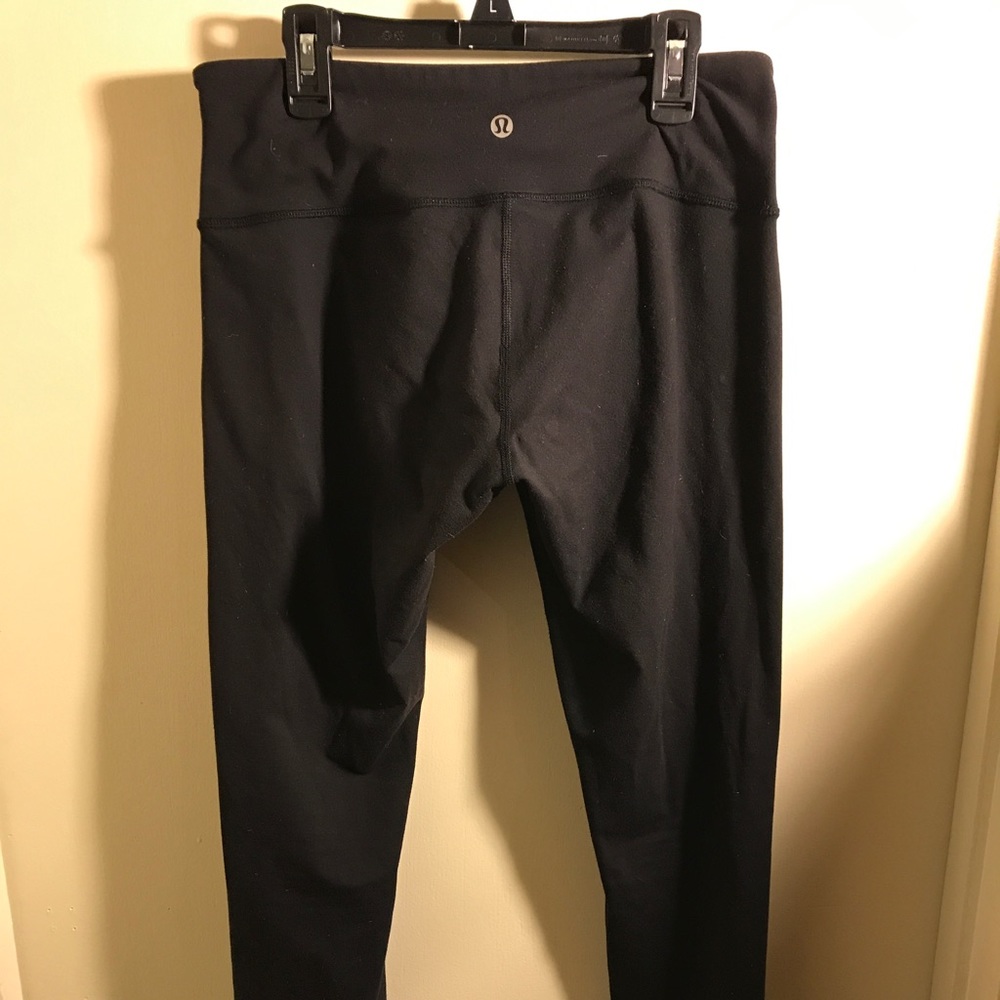 SECOND pair of Lulu lemon leggings